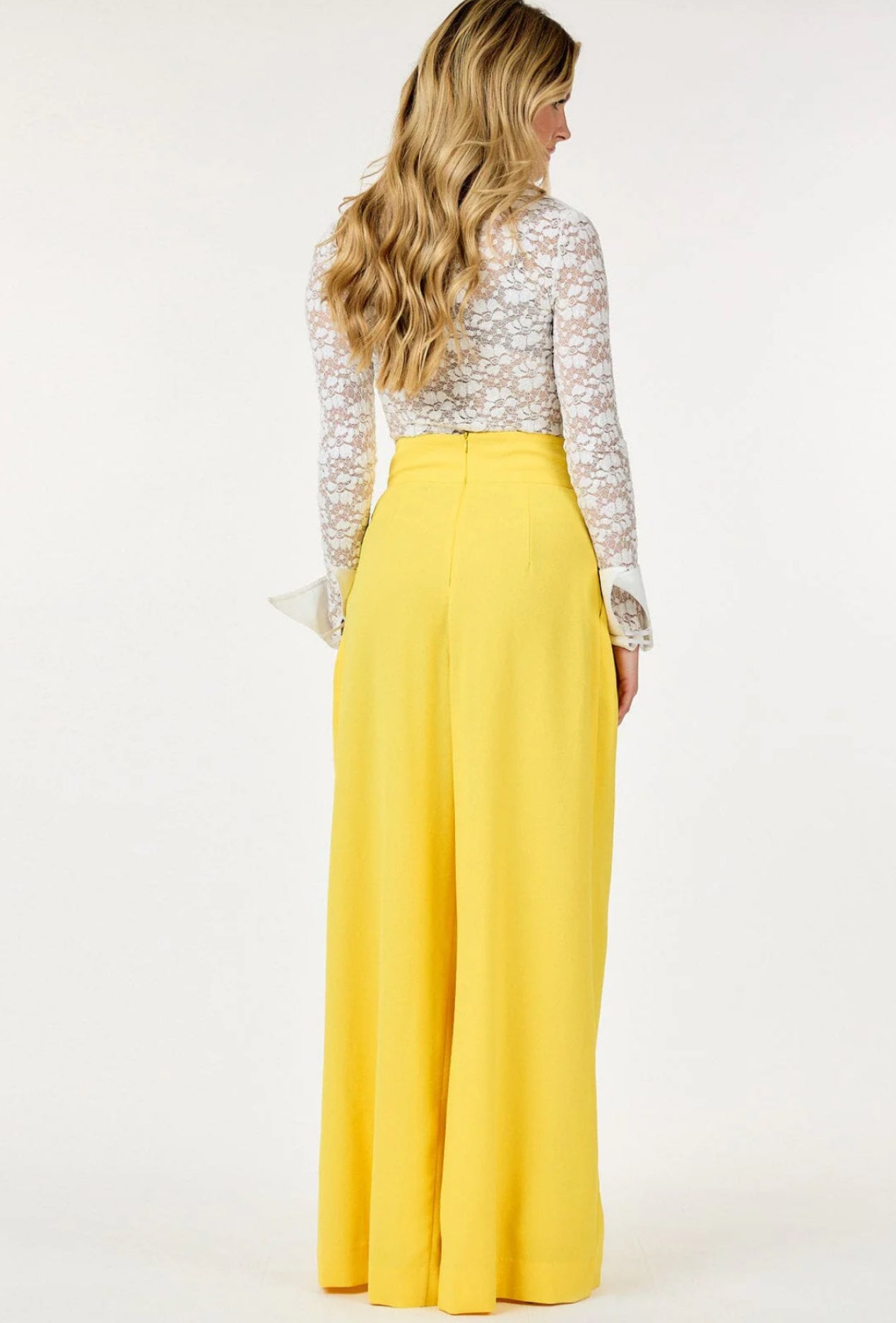 WOMEN'S YELLOW ZIP UP FRONT POCKETS DETAILED WIDE LEG PANTS